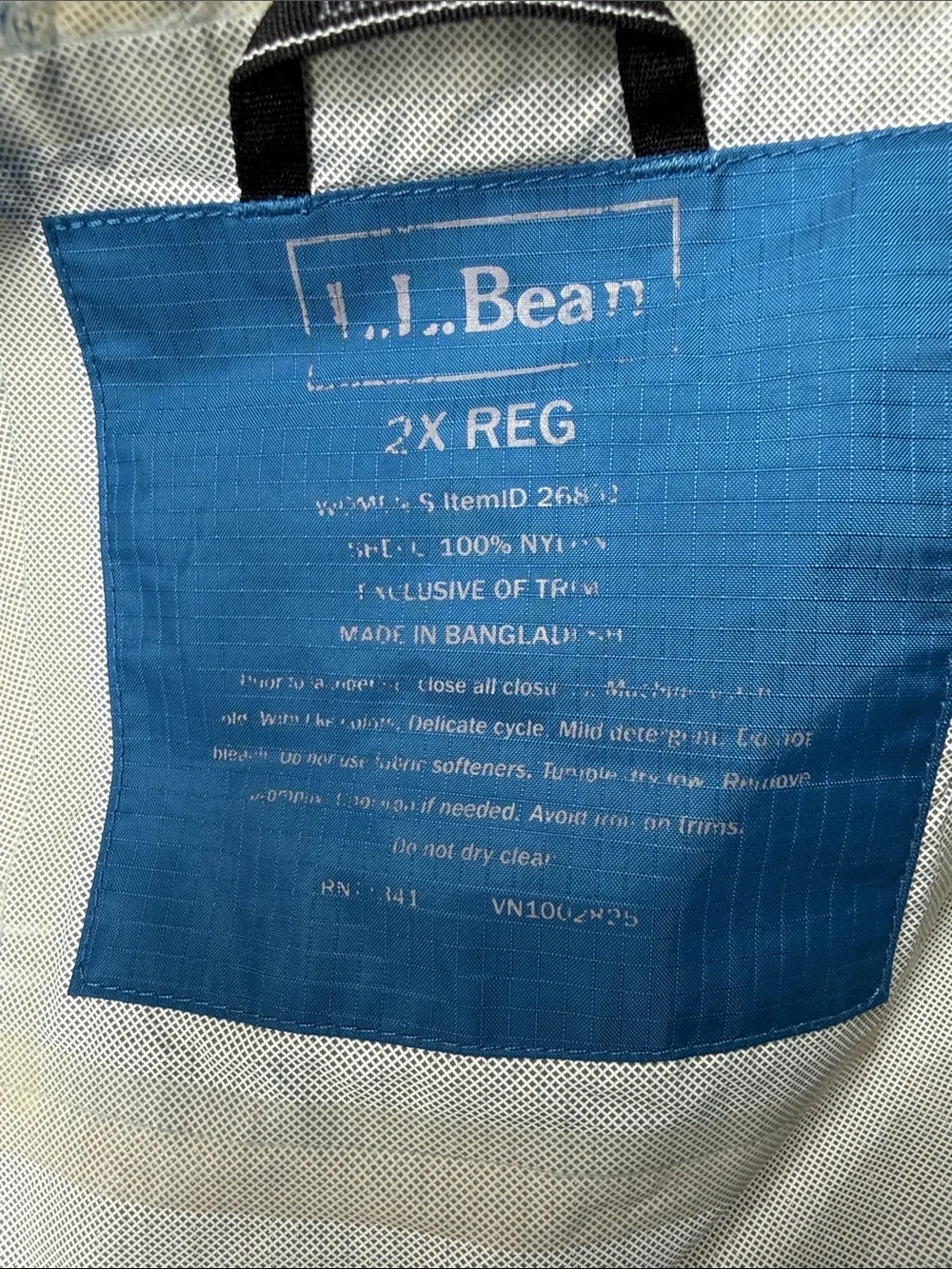 L.L. Bean blue rain coat jacket with hood size 2X